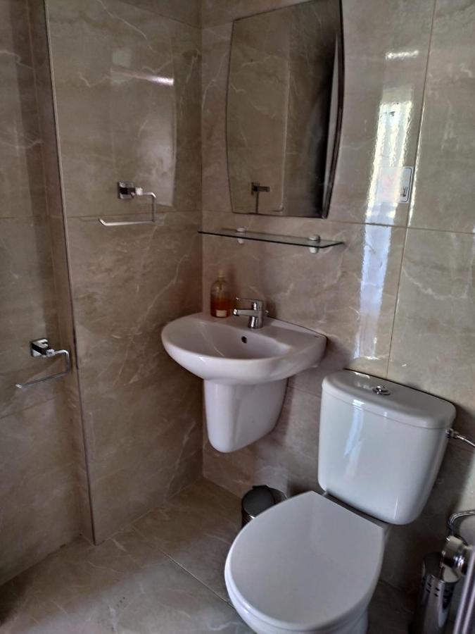 1 Bedroom Apartment Larnaca Luaran gambar