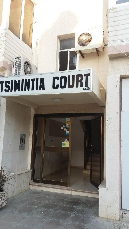 1 Bedroom Apartment Larnaca Luaran gambar