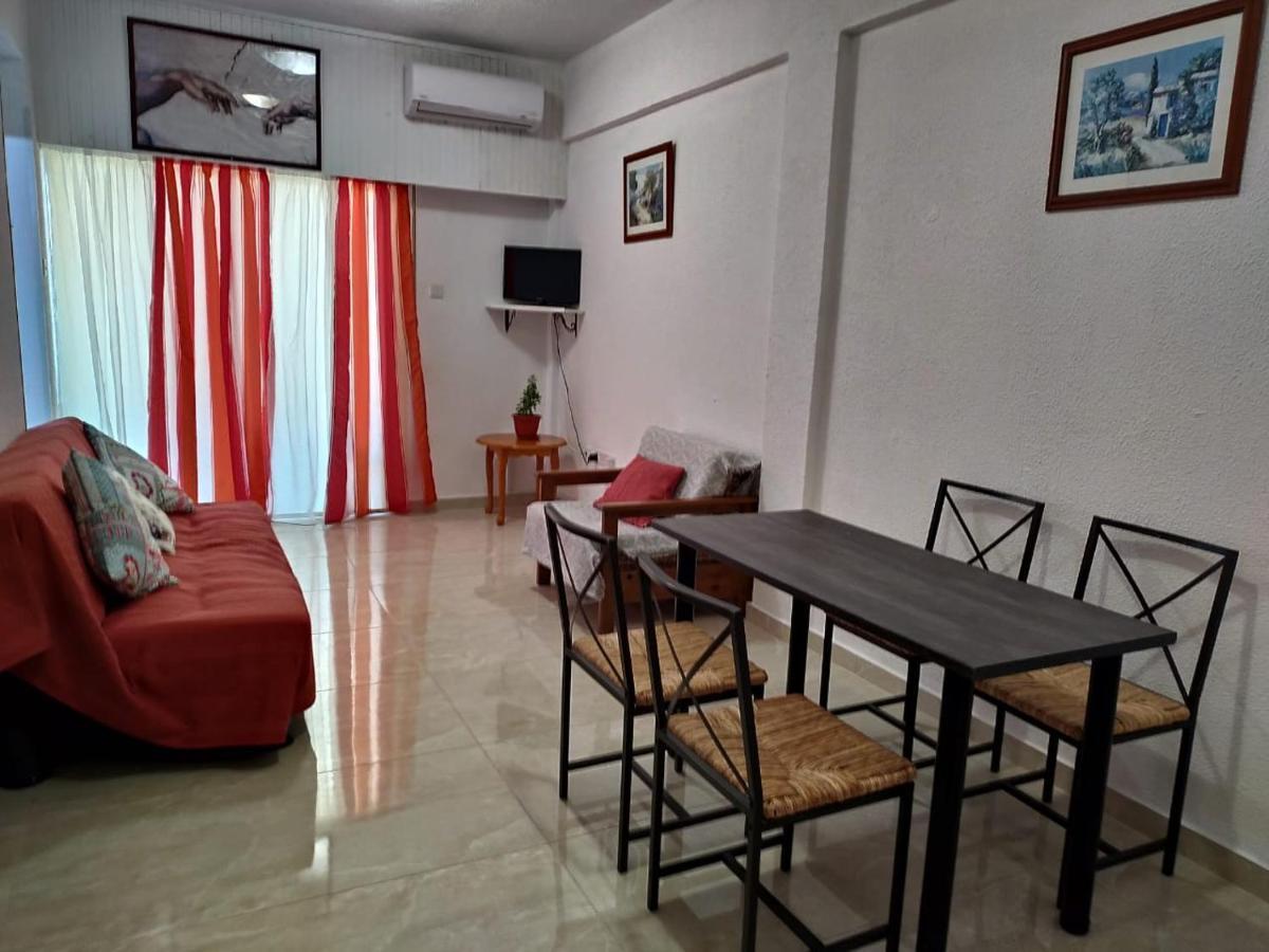 1 Bedroom Apartment Larnaca Luaran gambar